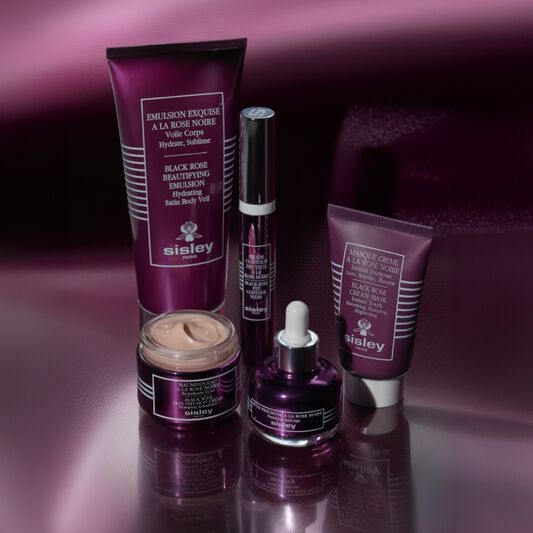 قُوة بلاك روز 